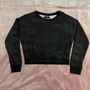 EUC Victoria Sport Camo Sweatshirt
